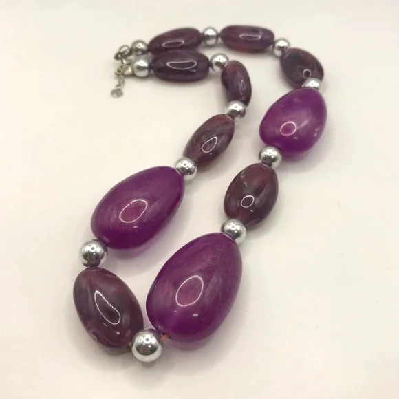 Chunky Purple Acrylic & Silver-Tone Bead Necklace - Picture 4 of 7